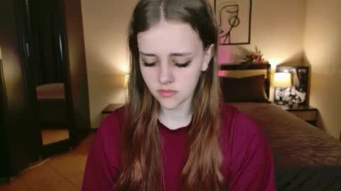 LilaSparkling online show from May 2026 05:03:02 AM
