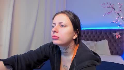 LilaVame online show from November 2025 08:44:01 PM