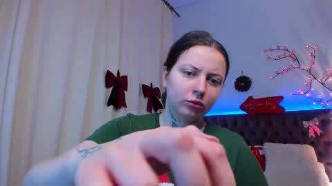 LilaVame online show from December 2025 11:32:01 PM