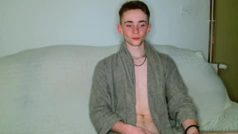 Snapshot of lilbearxxxx chatting on May 2026 01:12:01 AM lilbearxxxx online show from May 2026 01:12:01 AM