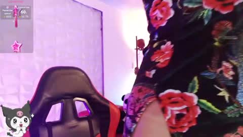 lilcandy19 online show from April 2026 12:28:01 PM