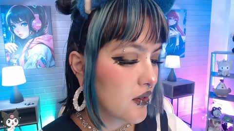 Snapshot of lilcandy19 chatting on May 2026 12:02:01 PM lilcandy19 online show from May 2026 12:02:01 PM