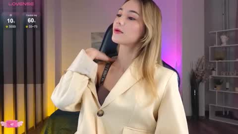 Hi im Yuki online show from November 2025 10:17:02 AM