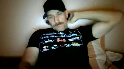 Snapshot of lildeer1980 chatting on October 2025 01:14:02 AM lildeer1980 online show from October 2025 01:14:02 AM