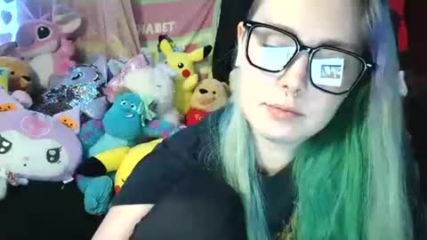 Snapshot of lilemmy1999 chatting on December 2024 05:00:01 PM emily ryanson online show from December 2024 05:00:01 PM