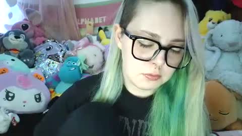 Snapshot of lilemmy1999 chatting on January 2025 07:18:02 PM emily ryanson online show from January 2025 07:18:02 PM