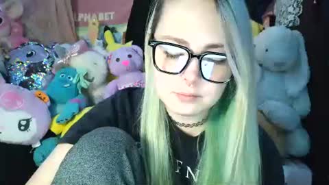 Snapshot of lilemmy1999 chatting on January 2025 05:59:01 PM emily ryanson online show from January 2025 05:59:01 PM