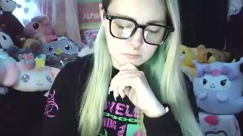 Snapshot of lilemmy1999 chatting on February 2025 08:13:02 PM emily ryanson online show from February 2025 08:13:02 PM