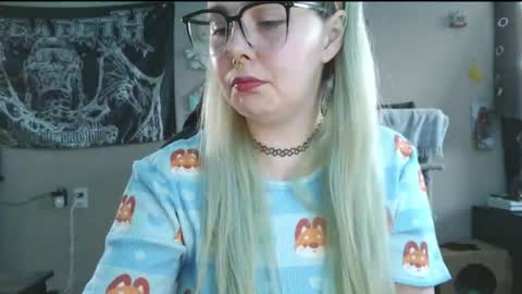 emily ryanson online show from April 2026 11:07:02 PM