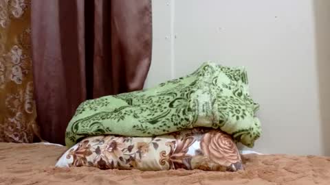 lilfreya online show from March 2026 12:55:02 PM