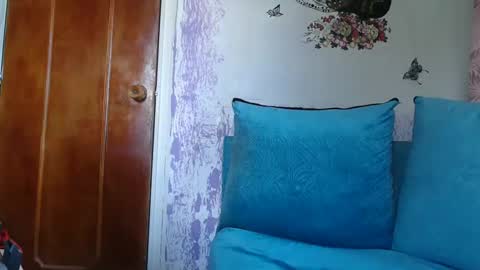 Snapshot of lilhy_mcfly chatting on February 2025 06:19:01 PM lilieth online show from February 2025 06:19:01 PM