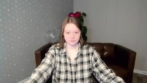 Lilian online show from March 2026 06:08:02 AM