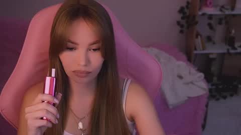 Lilia online show from February 2025 09:44:01 AM