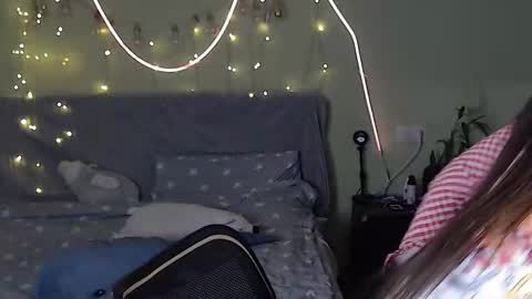 Lilu online show from October 2025 01:53:02 AM