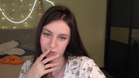 Lilu online show from December 2025 08:46:01 PM