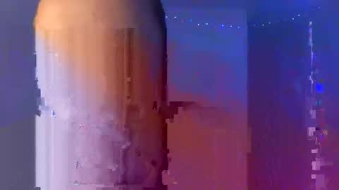 Snapshot of lilie303 chatting on February 2026 10:19:01 PM Millie online show from February 2026 10:19:01 PM