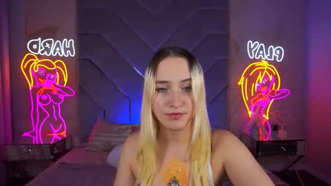 Snapshot of lilielfie chatting on November 2025 10:36:01 PM lilielfie online show from November 2025 10:36:01 PM