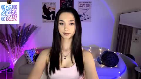 Snapshot of lilihalvorsen chatting on July 2026 10:23:02 PM Lina online show from July 2026 10:23:02 PM