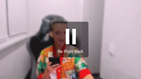 Snapshot of lililaluna chatting on January 2025 02:24:02 PM             ...  online show from January 2025 02:24:02 PM