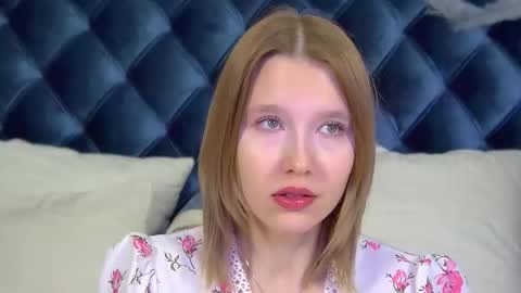 Snapshot of lililinn chatting on November 2025 05:20:02 AM LiliLinn online show from November 2025 05:20:02 AM