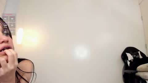 Snapshot of lilily_lv chatting on September 2025 12:26:01 AM Lilly online show from September 2025 12:26:01 AM