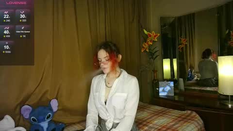 Snapshot of lilitdays chatting on September 2025 07:04:01 PM LilitDays online show from September 2025 07:04:01 PM
