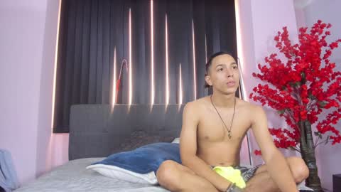 Lili  Marcus online show from December 2024 07:32:01 PM