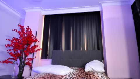 Lili  Marcus online show from February 2025 10:58:01 PM