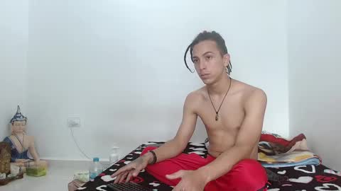 Lili  Marcus online show from March 2025 02:29:01 PM