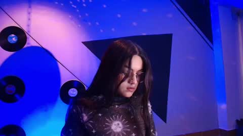 Snapshot of lilith_black_1 chatting on November 2025 11:18:02 AM Lilith and Khloe online show from November 2025 11:18:02 AM