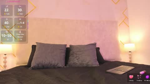 Lilith online show from December 2025 12:03:02 PM