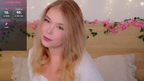 Lilith Bonheur online show from October 2025 08:29:01 PM