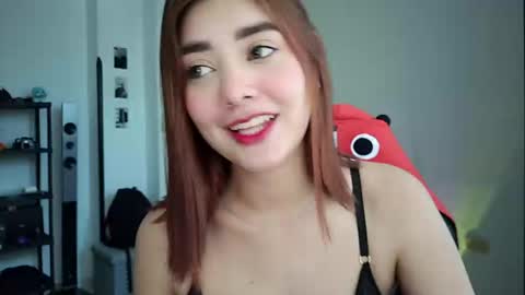 Lilith online show from December 2024 12:51:02 PM