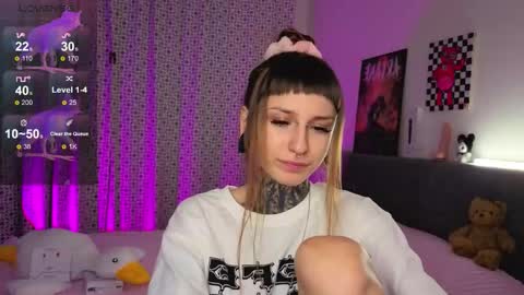 Snapshot of lilith_poison chatting on November 2025 06:07:02 PM lilith_poison online show from November 2025 06:07:02 PM