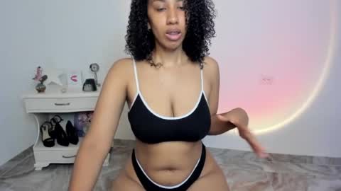 Snapshot of lilith_vision chatting on June 2026 05:09:01 AM Alejandra online show from June 2026 05:09:01 AM