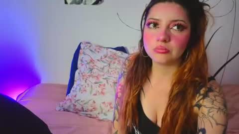 Snapshot of lilithandjacob chatting on June 2026 09:39:02 PM online show from June 2026 09:39:02 PM