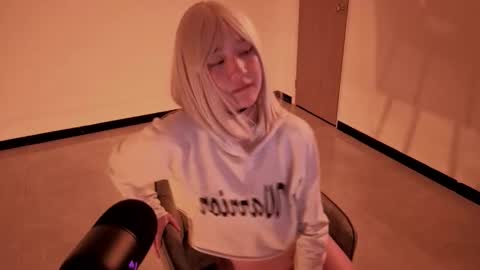 Snapshot of lilithcary chatting on March 2026 11:30:02 PM Lilith online show from March 2026 11:30:02 PM