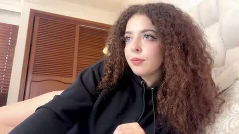 Lilith  online show from February 2026 02:33:01 PM