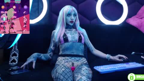 Snapshot of lilithlevis chatting on February 2026 03:00:02 AM Tifon Mary - Indepent model online show from February 2026 03:00:02 AM