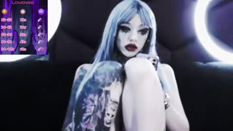 Snapshot of lilithlevis chatting on July 2026 03:10:02 AM Tifon Mary - Indepent model online show from July 2026 03:10:02 AM