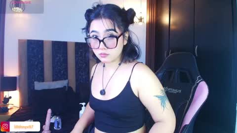 Snapshot of lilithnyx_x chatting on May 2026 03:53:02 PM lilithnyx_x online show from May 2026 03:53:02 PM