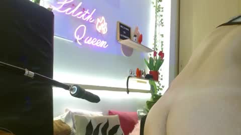 La pelirroja online show from July 2026 01:56:01 AM