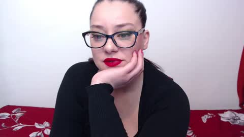 Snapshot of lilithserendipity chatting on January 2025 06:02:02 AM LILITHSERENDIPITY online show from January 2025 06:02:02 AM