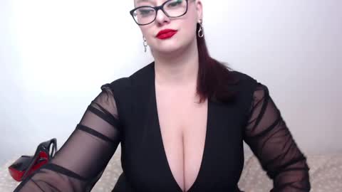 Snapshot of lilithserendipity chatting on February 2025 05:26:02 AM LILITHSERENDIPITY online show from February 2025 05:26:02 AM