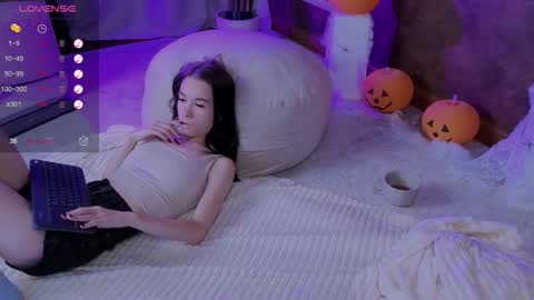 Snapshot of lilithstrangfor chatting on October 2025 02:01:02 AM lilithstrangfor online show from October 2025 02:01:02 AM