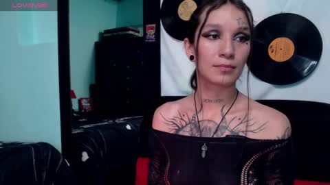 Snapshot of lilithword chatting on December 2024 07:53:02 PM Call me Lilith online show from December 2024 07:53:02 PM