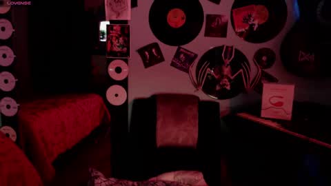 Snapshot of lilithword chatting on October 2025 06:40:01 PM Call me Lilith online show from October 2025 06:40:01 PM