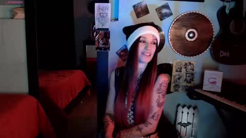 Snapshot of lilithword chatting on December 2025 01:21:02 AM Call me Lilith online show from December 2025 01:21:02 AM