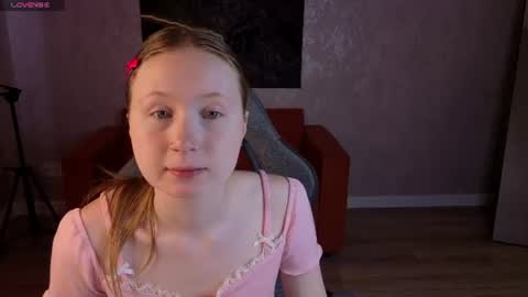  Lili Tiny  GMT2 3-10AM  MonTueWedThuSat online show from June 2026 01:32:01 AM