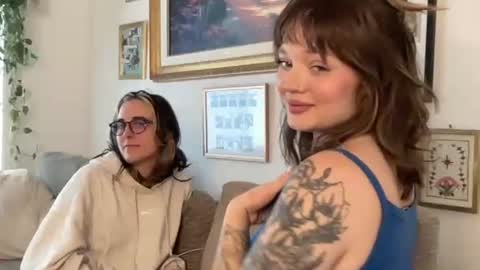 Snapshot of lill_daddysgirl chatting on October 2025 08:25:01 PM lilldaddysgirl online show from October 2025 08:25:01 PM